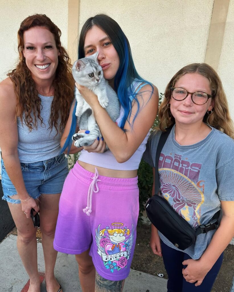 Reviews asaiah met his mama ann and moved to #gardengrove , #california 🥹 he’s blue silver ticked #munc